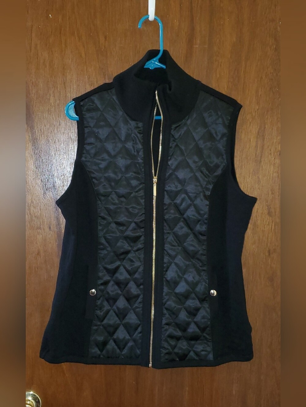 NWOT Susan Graver Black Quilted Front Zip Vest with Gold-Tone Trim Sz Large